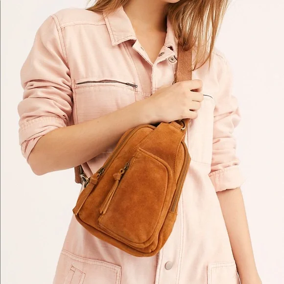 ✨NEW!✨ Free People Hudson Sling Bag - Picture 2 of 6